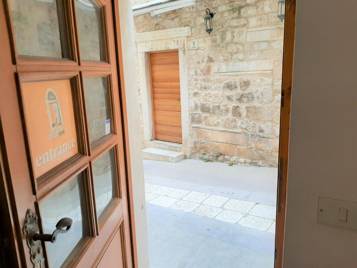 Rooms And Apartments Villa Town Gate Hvar Hvar Town Exterior foto