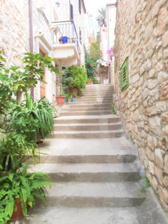 Rooms And Apartments Villa Town Gate Hvar Hvar Town Exterior foto