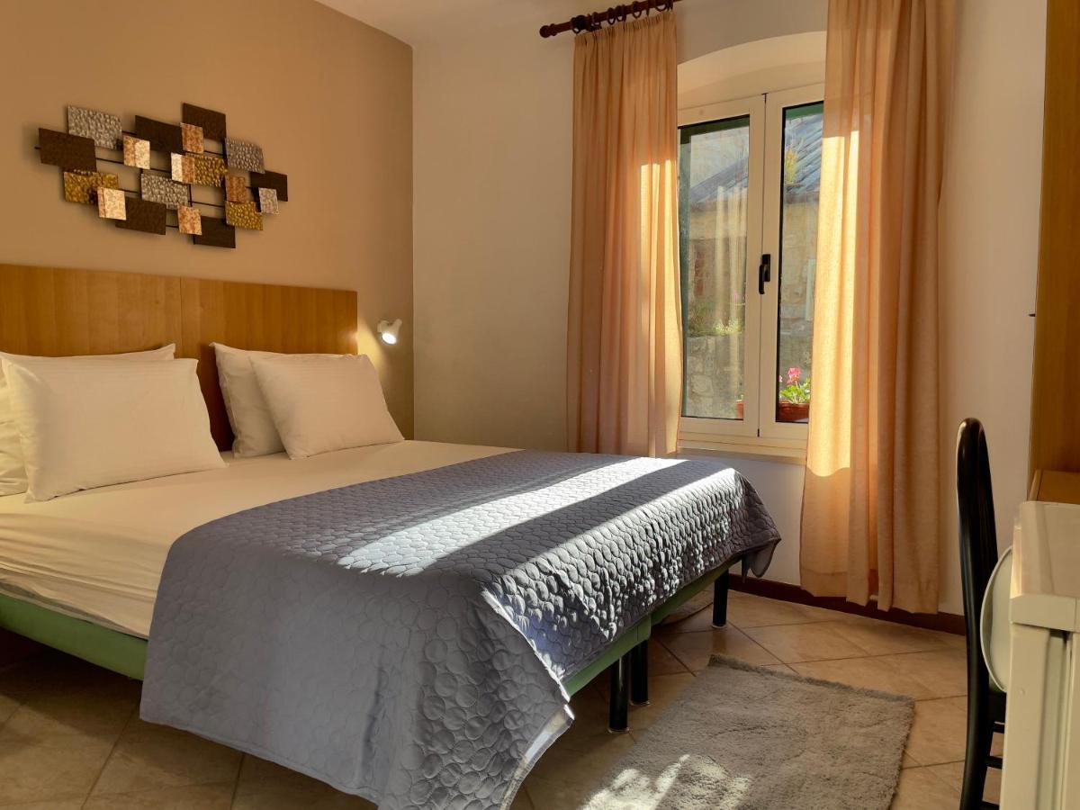 Rooms And Apartments Villa Town Gate Hvar Hvar Town Exterior foto